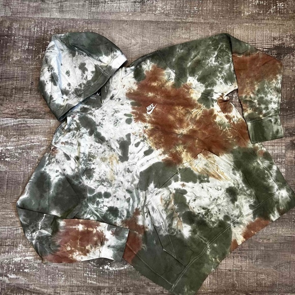 Nike Other - Men's Nike Sportswear Tie Dye Pullover Hoodie CAMO - Size Large